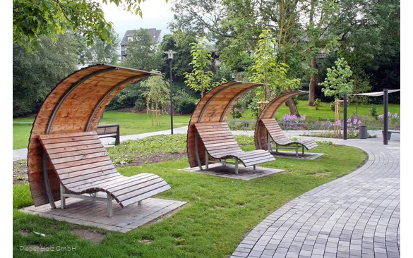 Rothaarsteig Waldsofa mit Runddach