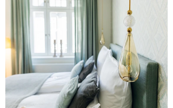 Bett im Hotel Buiterling in Brilon am Rothaarsteig