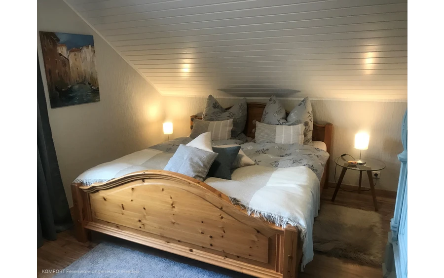 Schlafzimmer KOMFORT Ferienwohnungen HAUS Westfeld
