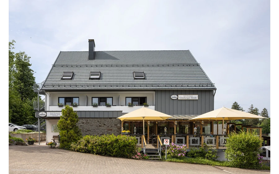 Außenansicht Hotel Ginsberger Heide