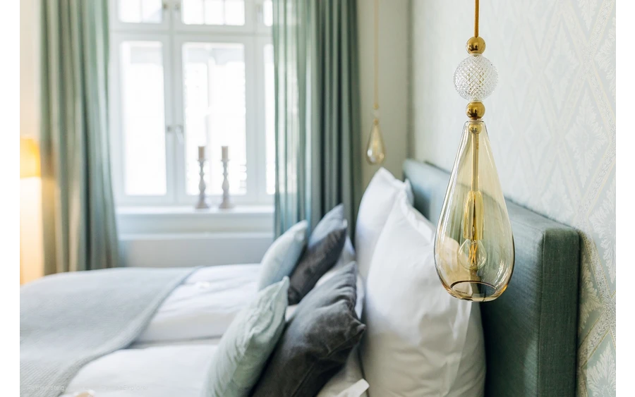 Bett im Hotel Buiterling in Brilon am Rothaarsteig