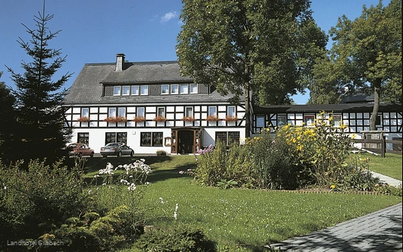 Außenansicht Landhotel Gilsbach