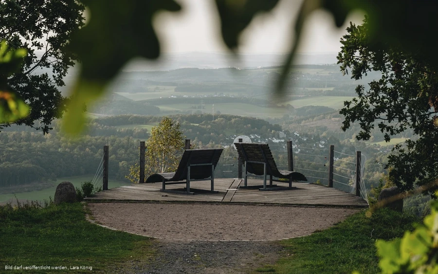 Aussichtsplattform auf der Tiefenrother Höhe am Rothaarsteig