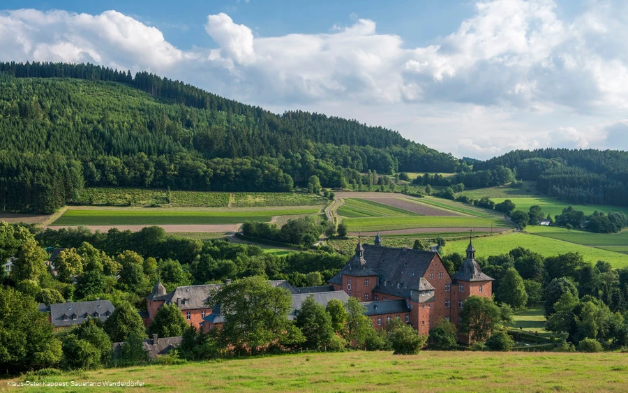 Adolfsburg Oberhundem