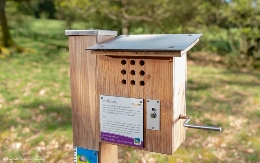 Hörstation Verbindungsweg Rothaarsteig-Spur Romantischer Hickengrund - Literatur in der Natur