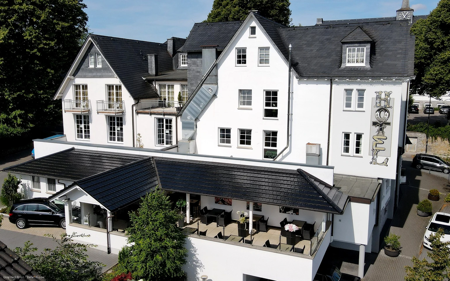 Außenansicht Hotel Rech Brilon