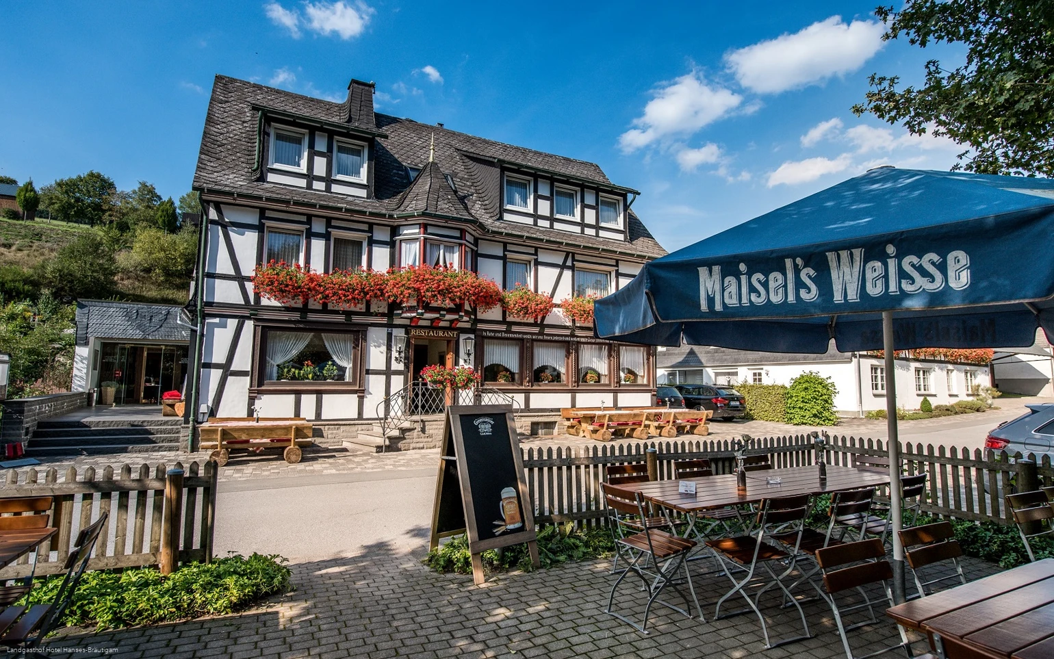 Außenansicht Landgasthof Hotel Hanses-Bräutigam