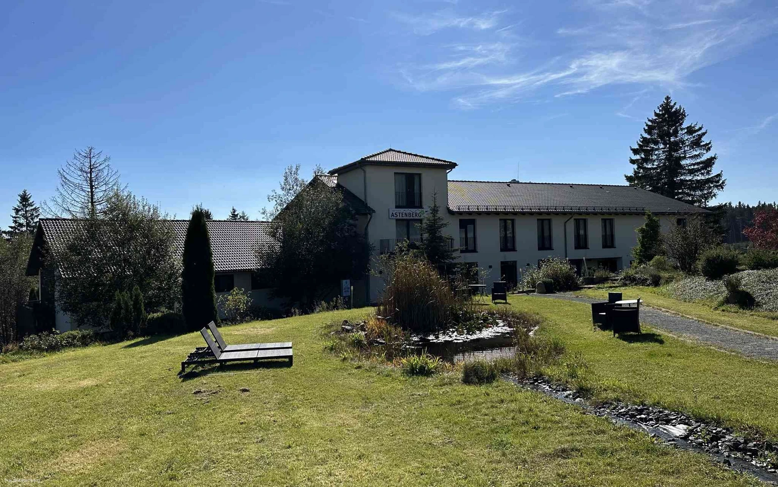 Außenansicht Romantik Berghotel Astenkrone