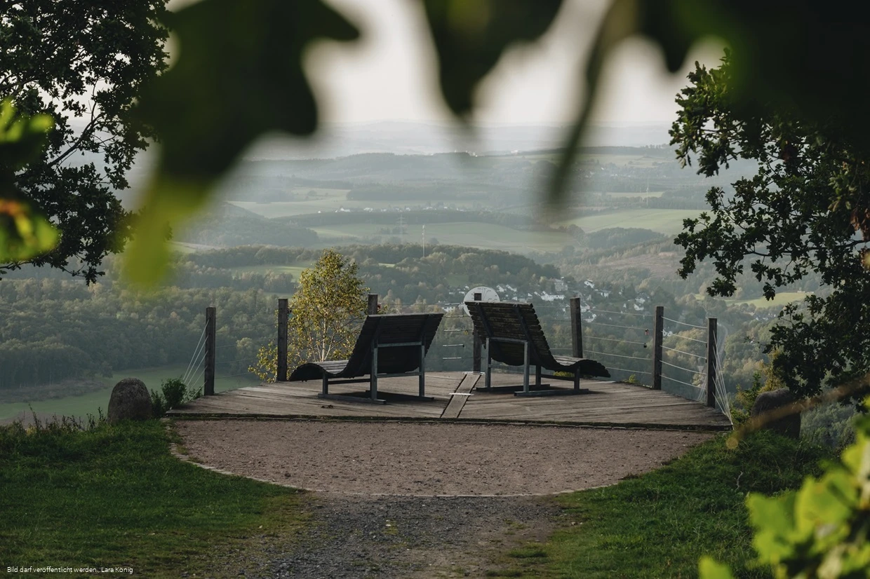 Aussichtsplattform auf der Tiefenrother Höhe am Rothaarsteig
