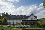 Außenansicht Hotel im Auerbachtal