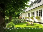 Außenansicht Silberg's Altes Schulhaus Latrop