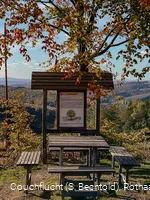 Rastplatz Kaffeebuche auf dem Rothaarsteig im Herbst