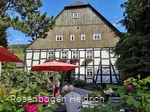 Rosenbogen Heidrich Biergarten Rothaarsteig Qualitätsbetrieb, Gutshof Schloss Bruchhausen
